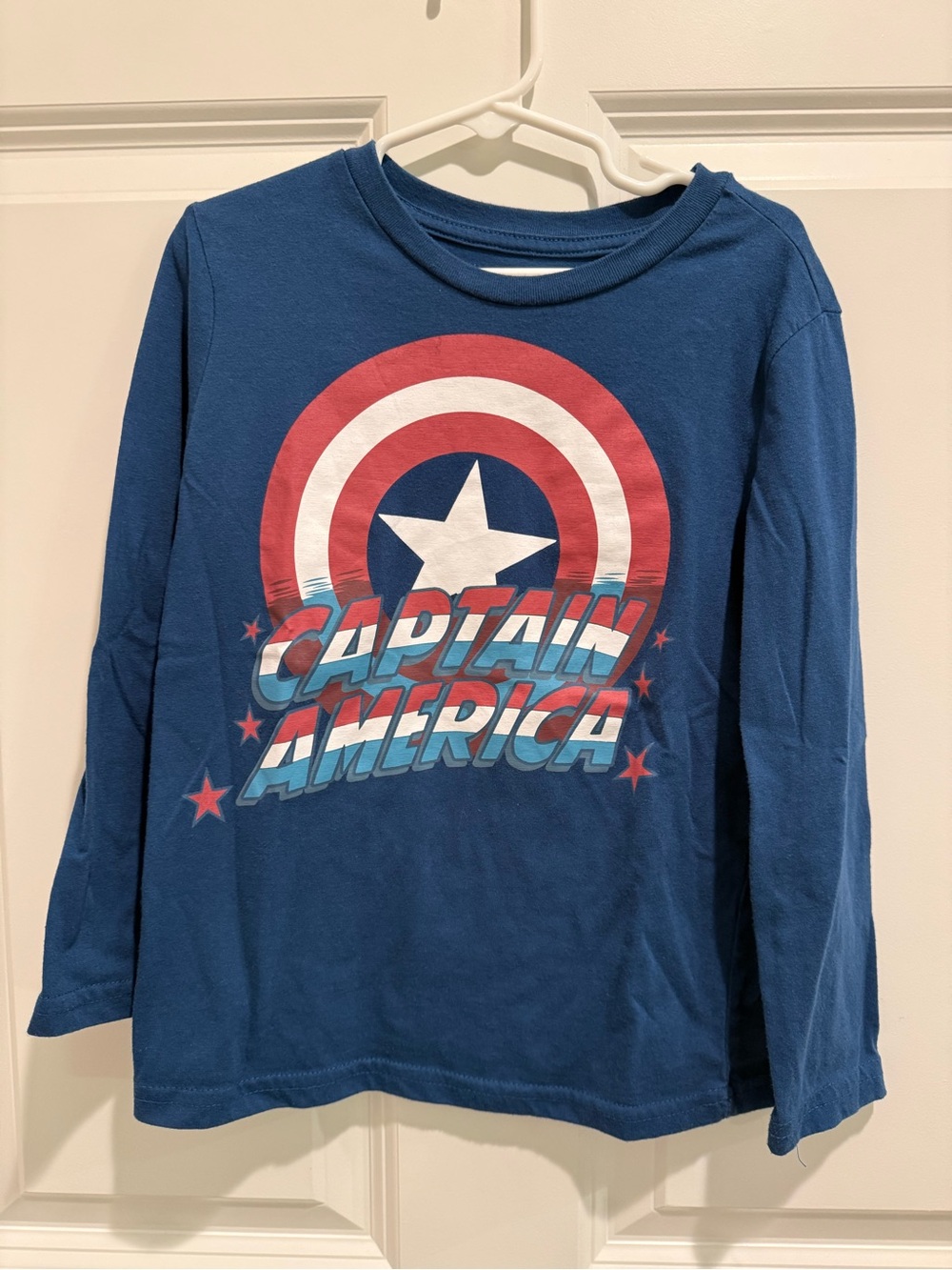 Size 6 Captain America Blue Kids' Long-Sleeve Graphic Tee